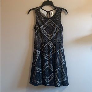 Women’s Dress
